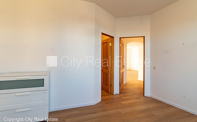 Fasādes māja, renovēta māja, viena kvadrātmetra apsaimniekošanas maksa mēnesī  0,93 EUR, Rīga - foto 13