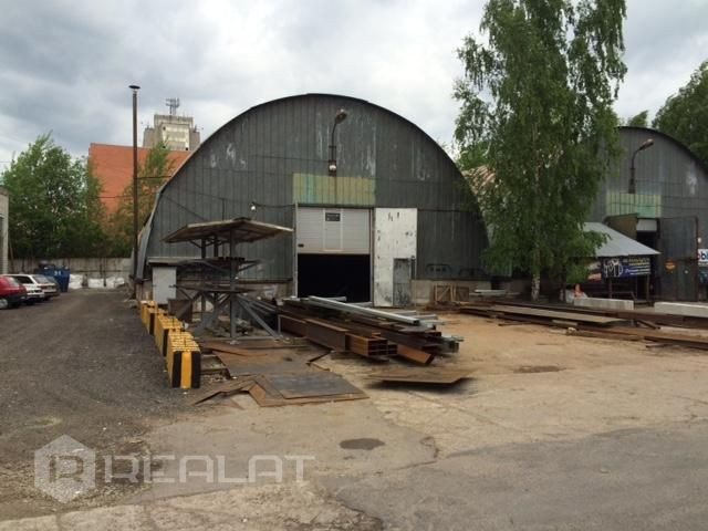 Tiek iznomāts gaišs ofiss izdevīgā atrašanās vietā. Iespējams ofisa telpās ierīkot virtuvi, koridorī Рига - изображение 17