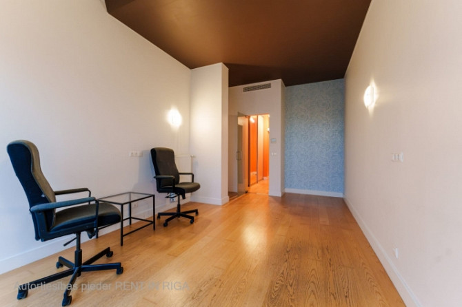 Pārdod 2 istabu dzīvokli ar kopējo platību 82,8 m (iekštelpu platība 65,3 m, terase 17,5 m). Rīga - foto 9