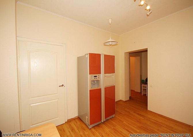 Kвартира с двумя спальнями, просторной жилой комнатой, кухней и двумя санузлами Рига - изображение 2