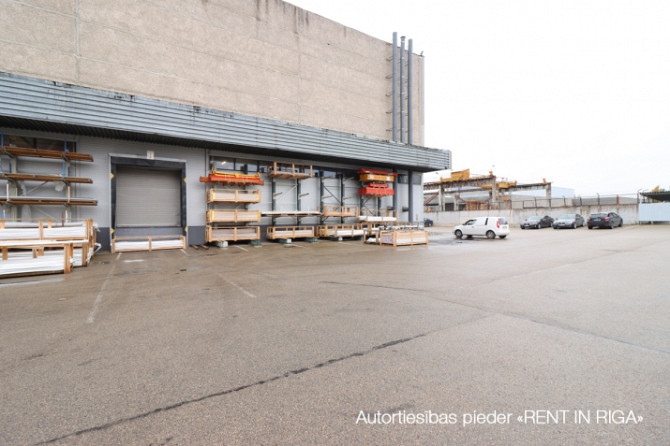 Отапливаемые складские / производственные помещения в Плявниекос  Доступны в Рига - изображение 1