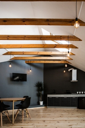 Piedāvājumā dzīvoklis ar izcilu lokāciju pašā Rīgas vēsturiskās daļas sirdī! Pretī Rīga - foto 6