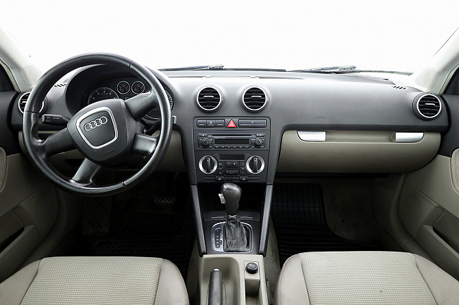 Audi A3 Comfortline Sportback ATM 1.6 75kW Таллин - изображение 5