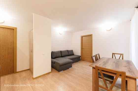 В аренду предлагается 2-комнатная квартира в новом проекте.  Квартира оборудована Рига