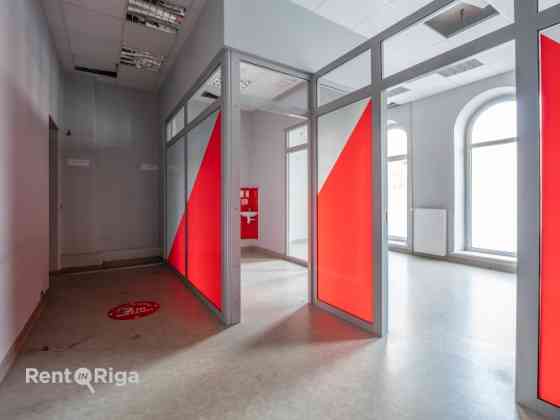 Retail or office premises opposite the Riga Circus.  The premises are located on two levels  75 sq m Rīga