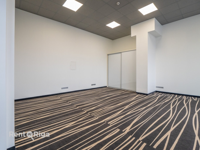 Biroja telpas Mūkusalas Biznesa centrā.  Modernas, gaišas un pielāgojamas telpas aktīvā Rīga - foto 5