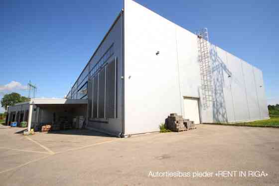 Аренда склада в Кекаве.  Отдельно стоящее строение с собственной огороженной и Ķekavas pagasts