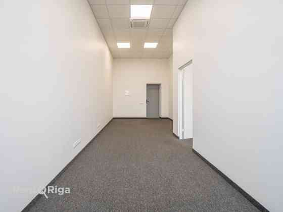 Aрендa офисных помещений в бизнес-центре Mūkusalas.  Современные, светлые и легко Rīga