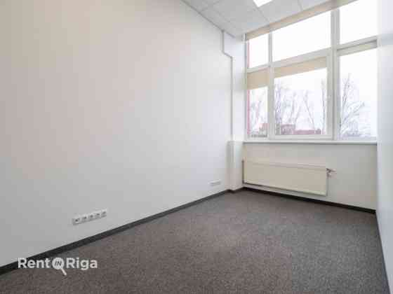 Aрендa офисных помещений в бизнес-центре Mūkusalas.  Современные, светлые и легко Rīga