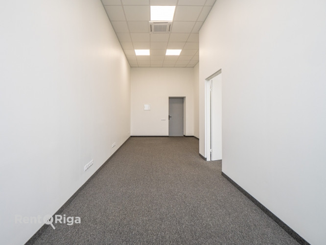Biroja telpas Mūkusalas Biznesa centrā.  Modernas, gaišas un pielāgojamas telpas aktīvā Rīga - foto 3