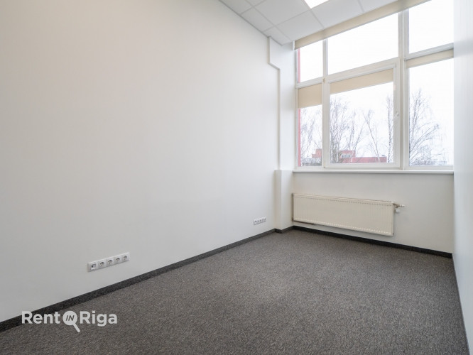 Biroja telpas Mūkusalas Biznesa centrā.  Modernas, gaišas un pielāgojamas telpas aktīvā Rīga - foto 1