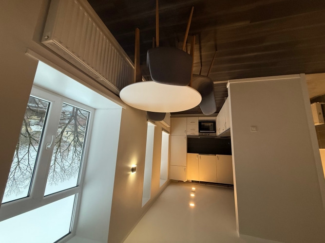 Izīrē 2 istabu dzīvokli Rīgas centrā!  Svaigi izremontēts dzīvoklis ar iespēju auto novietošanu ēkas Рига - изображение 6