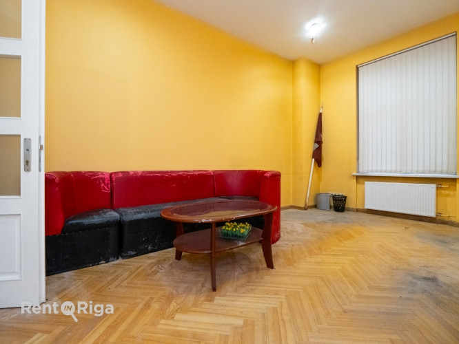 Biroja telpas pretī Rīgas Cirkam.  Pieejamas dažāda izmēra biroja telpas ar kopējo platību no 30 - 3 Рига - изображение 8