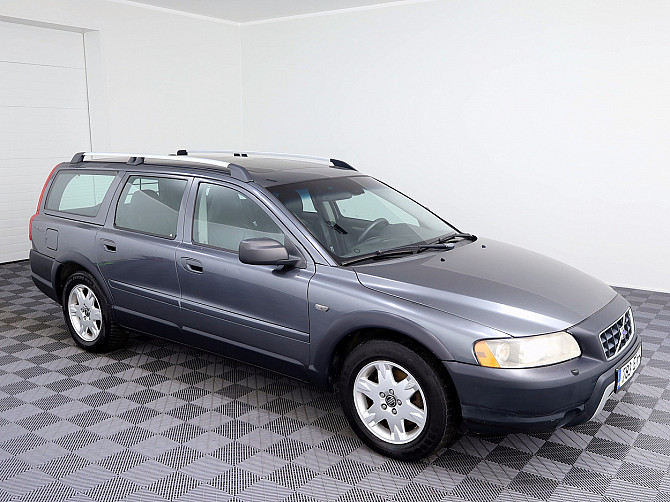 Volvo XC70 Summum Facelift ATM 2.4 D5 120kW Tallina - foto 1