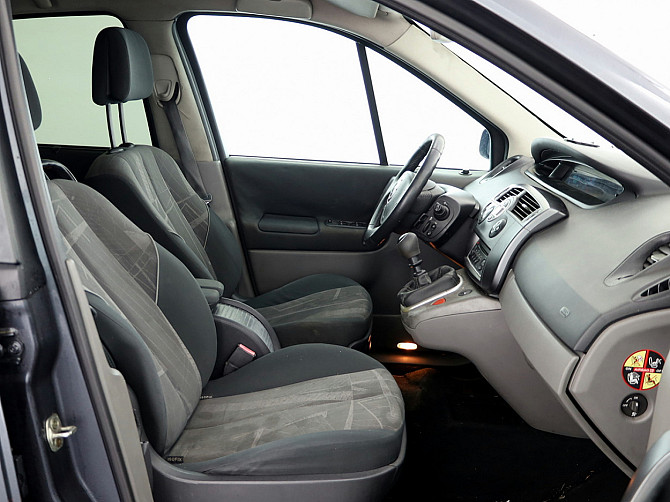 Renault Scenic Comfort 1.9 dCi 88kW Таллин - изображение 6