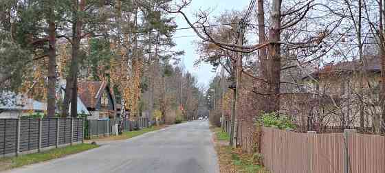 Vaivari, Jūrmala. Kluss privātmāju rajons, 10-15 minūšu gājiena attālumā līdz jūrai. Apkārtne... Jūrmala