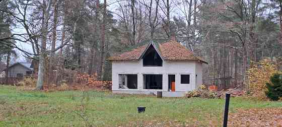 Vaivari, Jūrmala. Kluss privātmāju rajons, 10-15 minūšu gājiena attālumā līdz jūrai. Apkārtne... Jūrmala