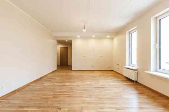 Продаётся помещение, подходящее под офис, в новом здании на пересечении улиц Rīga