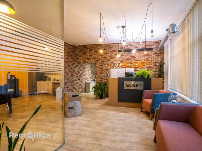 Birojs Dienvidu tila rajonā.  + 1. stāvs; + PLatība sastāv no priekštelpas (sekretariāta), Rīga - foto 3