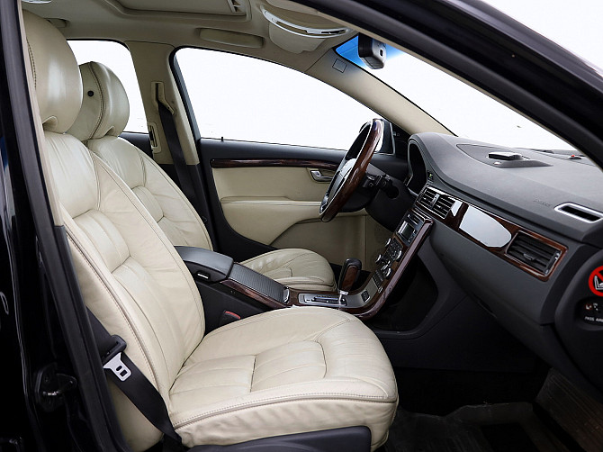 Volvo S80 Exclusive AWD 4x4 ATM 2.4 D5 136kW Tallina - foto 6