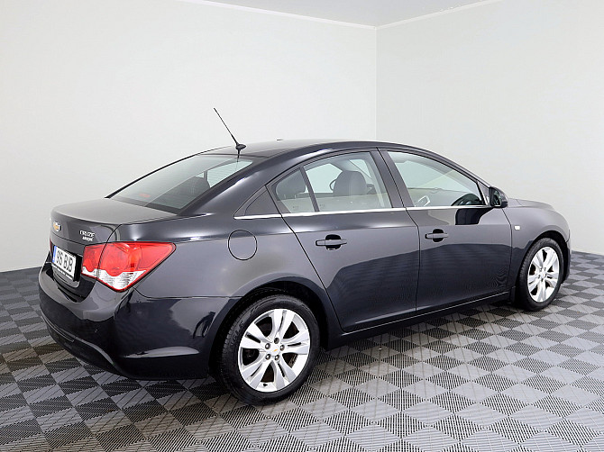 Chevrolet Cruze Facelift ATM 1.8 104kW Таллин - изображение 3