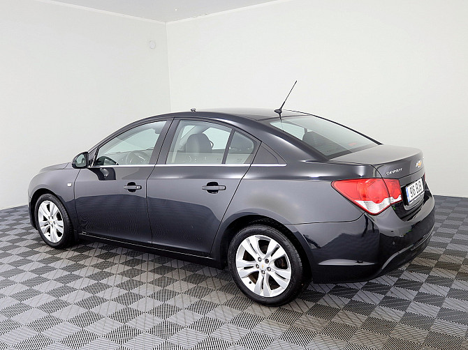 Chevrolet Cruze Facelift ATM 1.8 104kW Таллин - изображение 4