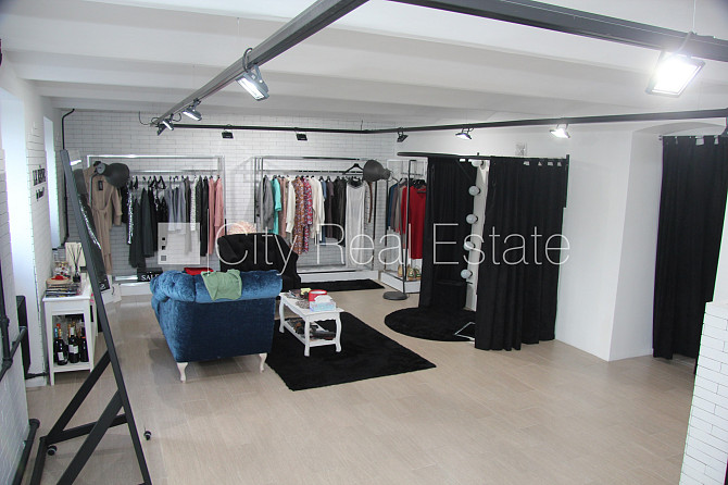 Pagalma māja, fasādes māja, dzīvokļu skaits ēkā  30 gab., metāla jumta segums, ķieģeļu Rīga - foto 3