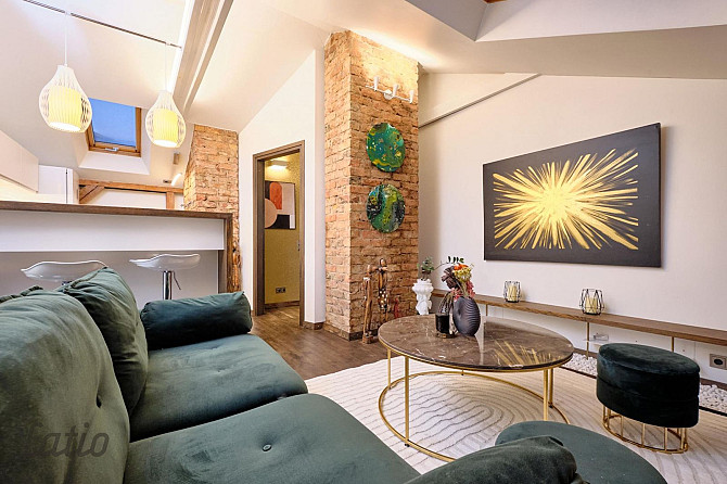 Pārdošanā dizaina 2 istabu dzīvoklis Rīgas centrā, klusā iekšpagalma ēkā K. Valdemāra Rīga - foto 5