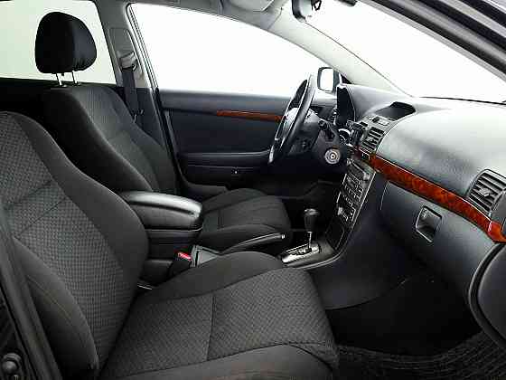 Toyota Avensis Linea Sol ATM 2.4 120kW Tallina