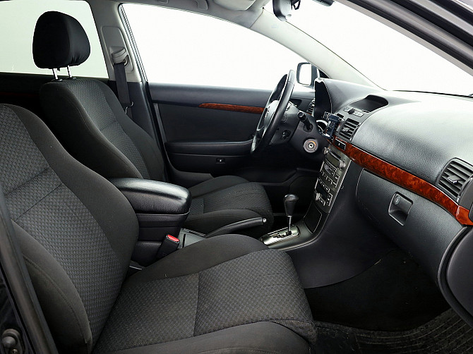 Toyota Avensis Linea Sol ATM 2.4 120kW Таллин - изображение 6