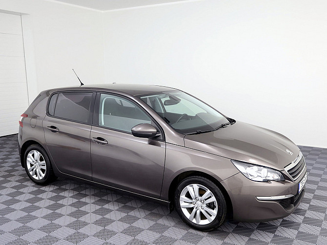 Peugeot 308 Elegance 1.2 60kW Таллин - изображение 1
