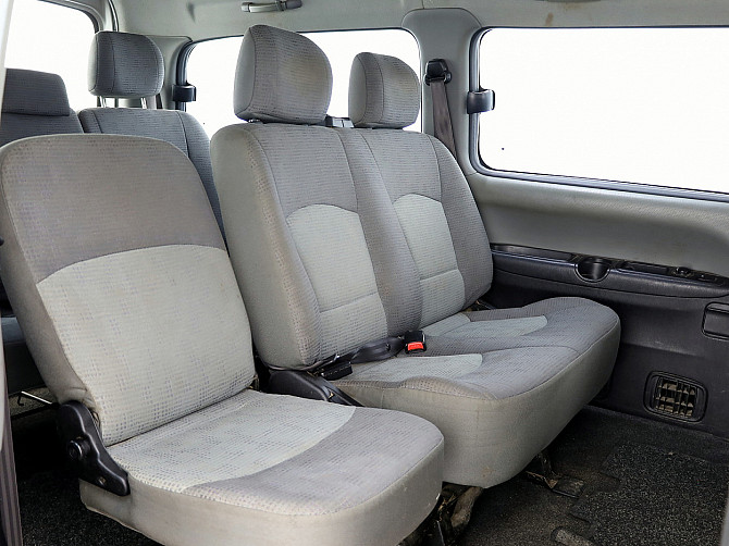 Hyundai H1 Passenger Facelift 2.5 CRDi 103kW Таллин - изображение 7