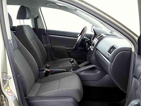 Volkswagen Golf Variant LPG 1.6 75kW Таллин