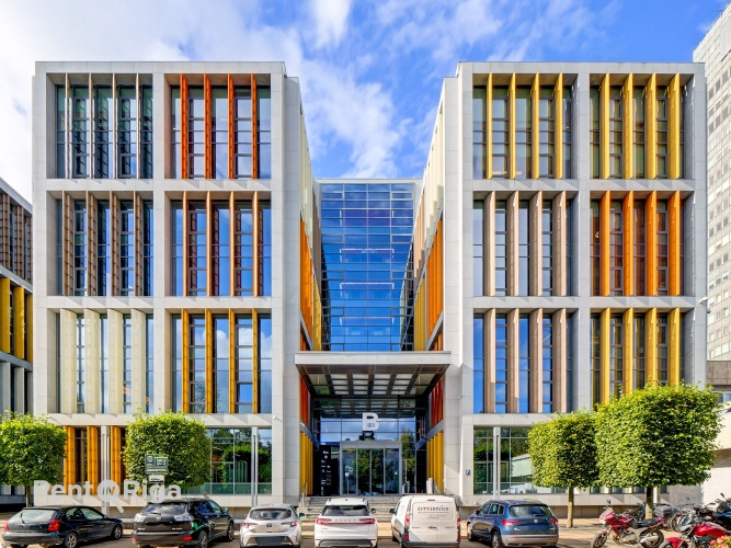 Престижный офис в одном из самых заметных бизнес-комплексов Риги.  + Частный вход Рига - изображение 6