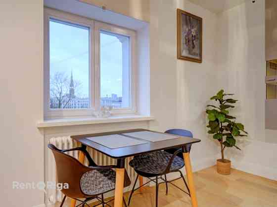 Уютная квартира в полностью отреставрированном здании с элегантным фасадом, с Rīga