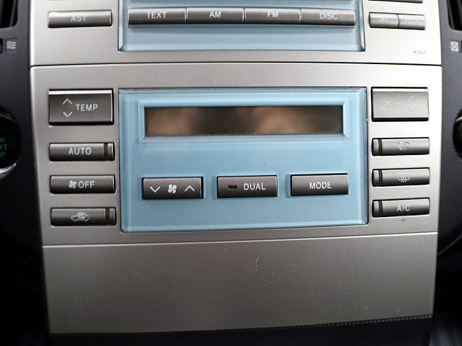 Toyota Corolla Verso Linea Sol Facelift 2.2 D-4D 100kW Таллин - изображение 8