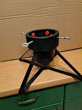 Продается подставка для новогодней елки. Рига