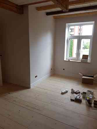 Elektriķa pakalpojumi un elektroinstalācijas darbi Rīgā. Lampu, lustru, gaismekļu, prožektoru... Рига