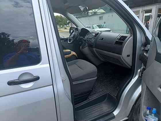 2012. gada Volkswagen Caravelle. Dīzelis, 2.0 TDI 103 KW, 8 sēdvietas, 6 pakāpju manuālā... Рига