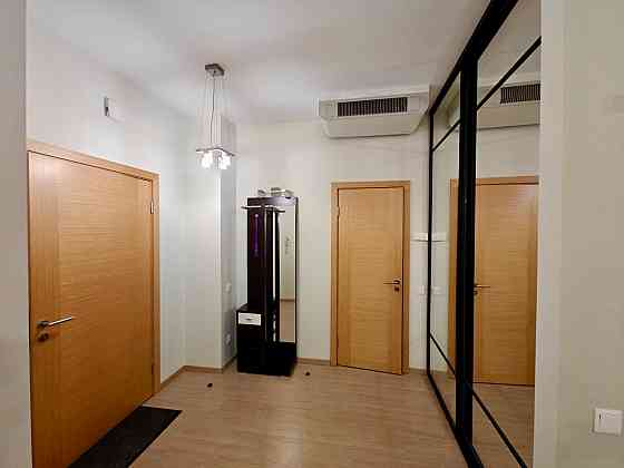 Сдаётся 2-комнатная квартира в центре Риги — Centra Nams Сдаётся светлая и уютная 2-комнатная... Rīga