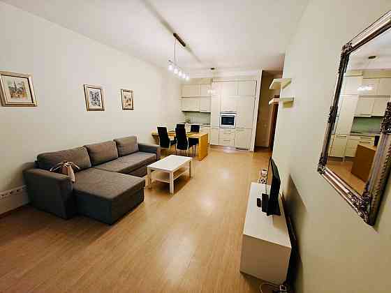 Сдаётся 2-комнатная квартира в центре Риги — Centra Nams Сдаётся светлая и уютная 2-комнатная... Rīga