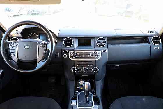 Land Rover Discovery 4 Facelift ATM 3.0 TDV6 155kW Tallina