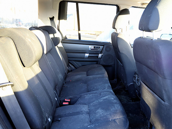 Land Rover Discovery 4 Facelift ATM 3.0 TDV6 155kW Tallina - foto 7