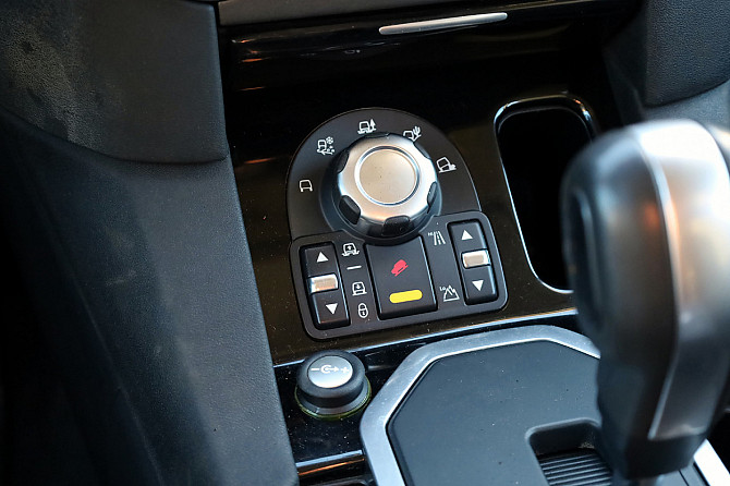 Land Rover Discovery 4 Facelift ATM 3.0 TDV6 155kW Tallina - foto 8