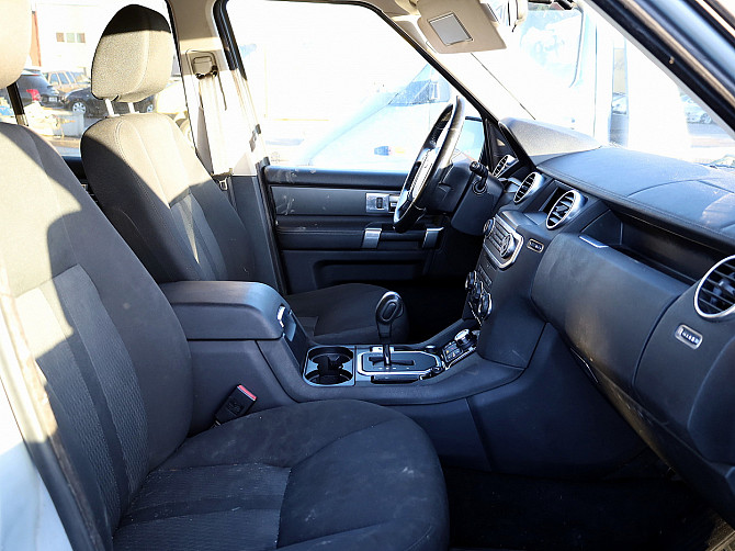 Land Rover Discovery 4 Facelift ATM 3.0 TDV6 155kW Tallina - foto 6