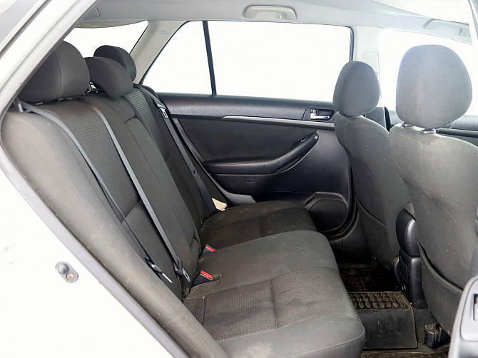 Toyota Avensis Linea Sol 2.0 108kW Таллин - изображение 7