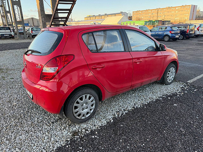 Hyundai i20 Elegance 1.4 74kW Tallina - foto 3