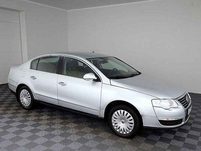 Volkswagen Passat Highline 2.0 110kW Tallina - foto 1
