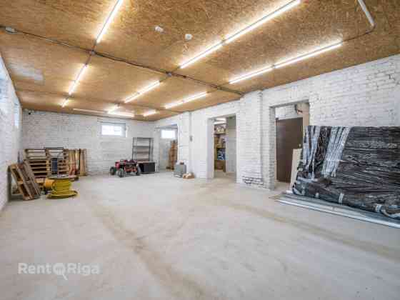 Сдаются складские помещения в отдельном здании с возможностью адаптации под Rīga