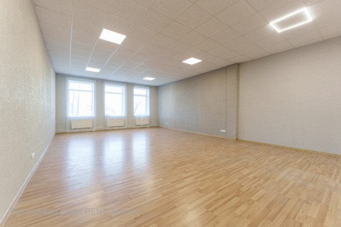 Daudzfunkcionāla telpa Torņakalnā!  Plānojums: viena liela telpa.  + Koplietošanas WC. + Rīga - foto 1